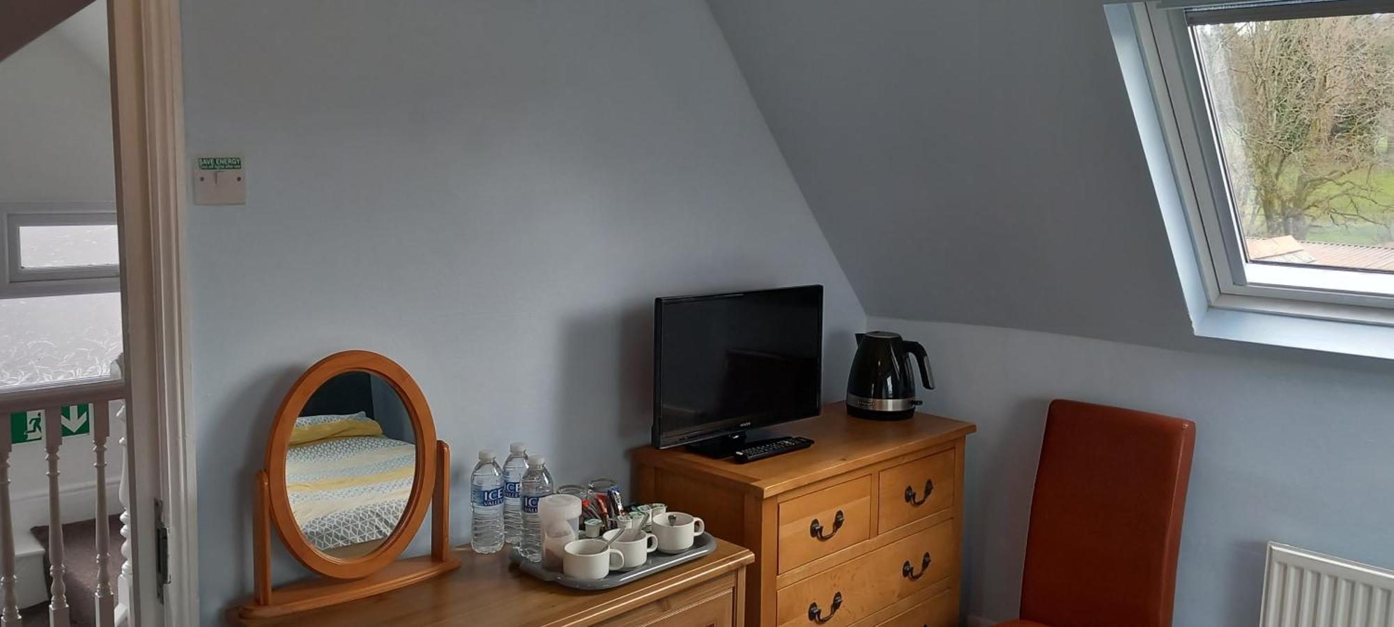 Ty Castell Guest House Карфіллі Номер фото